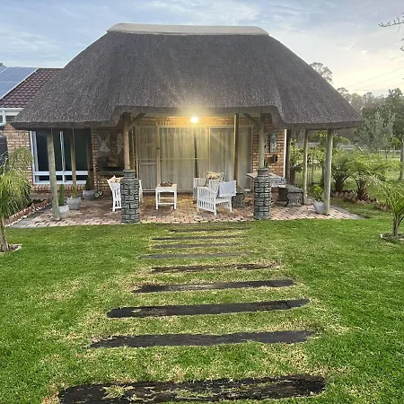 Yellow Wood Cottage Port Elizabeth Exterior photo